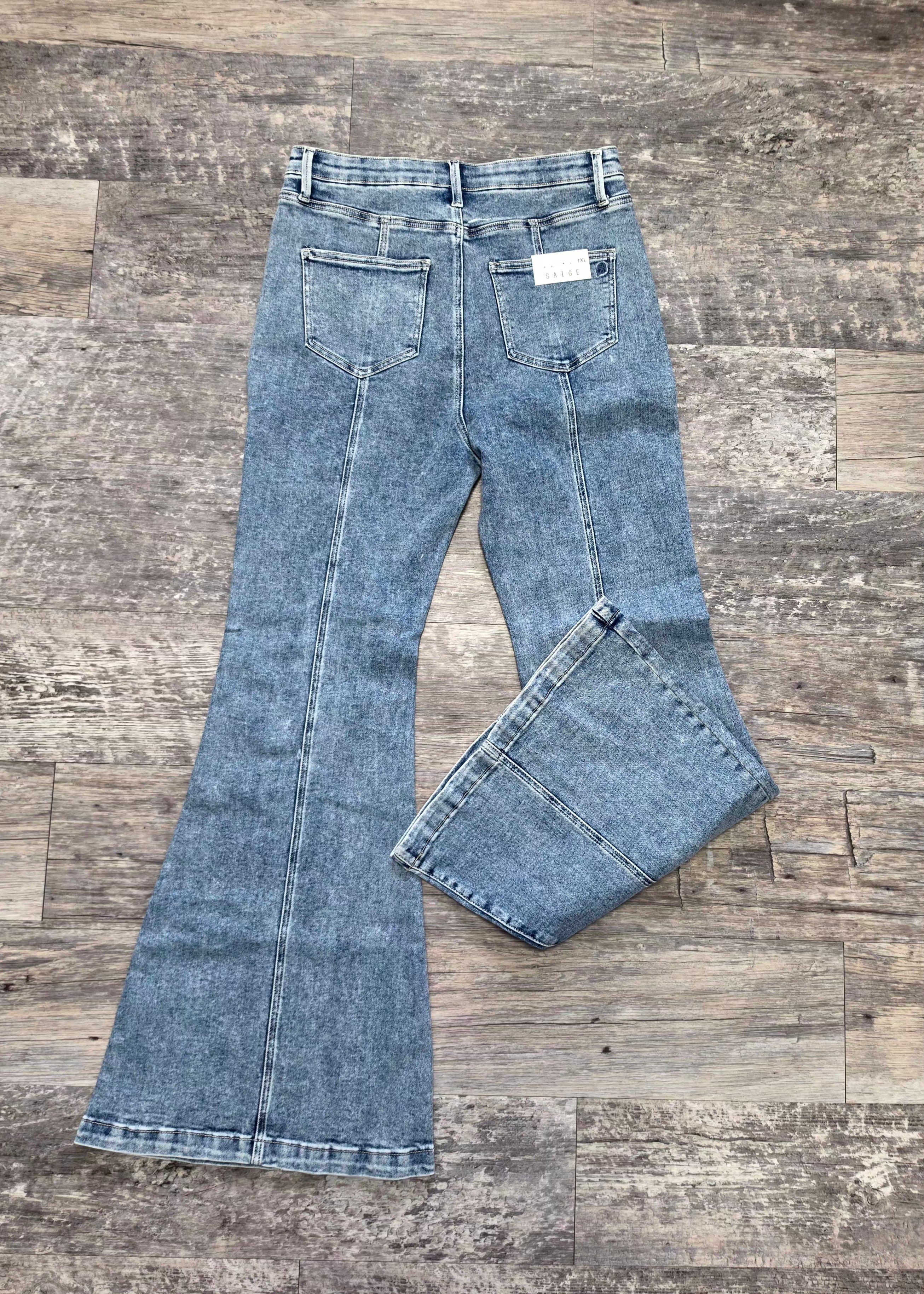 The Jolene Flare