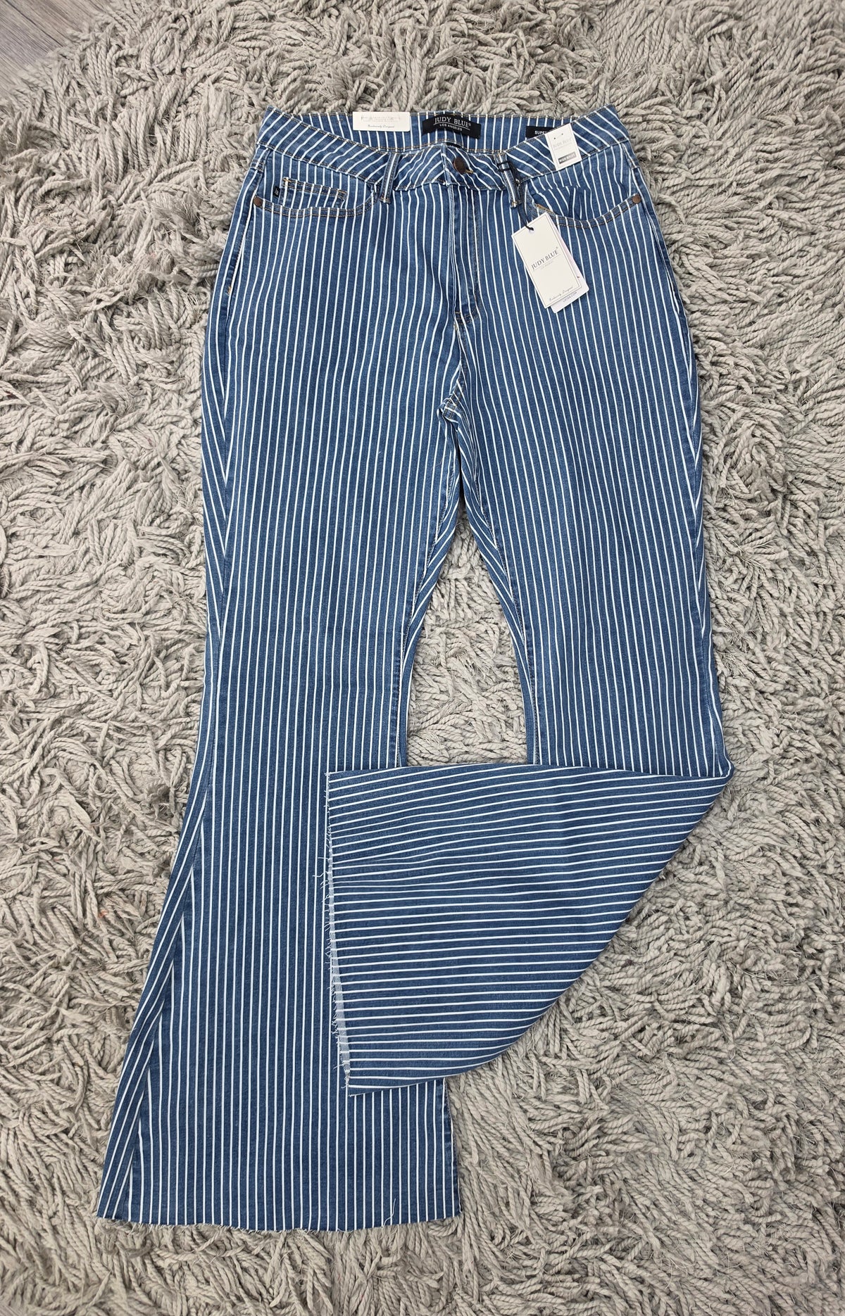 CURVY Judy Blue On the Stripe Jeans