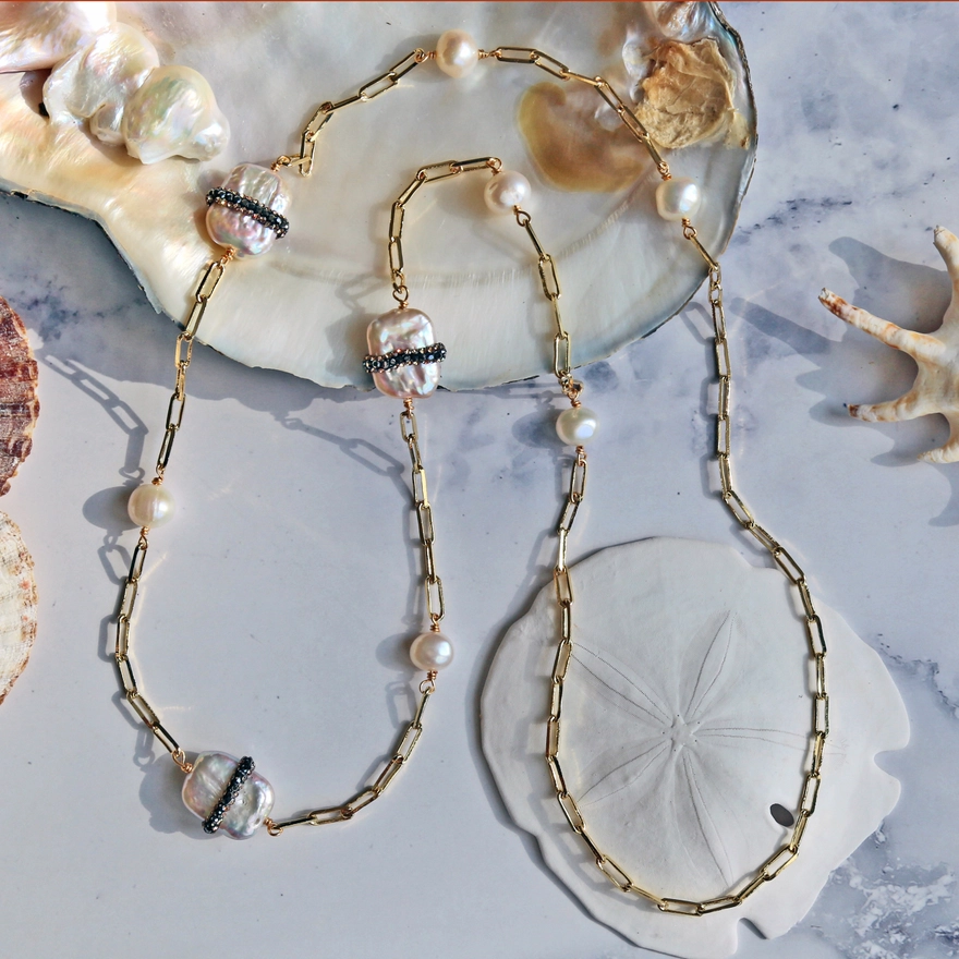 Pearl Affair Necklace