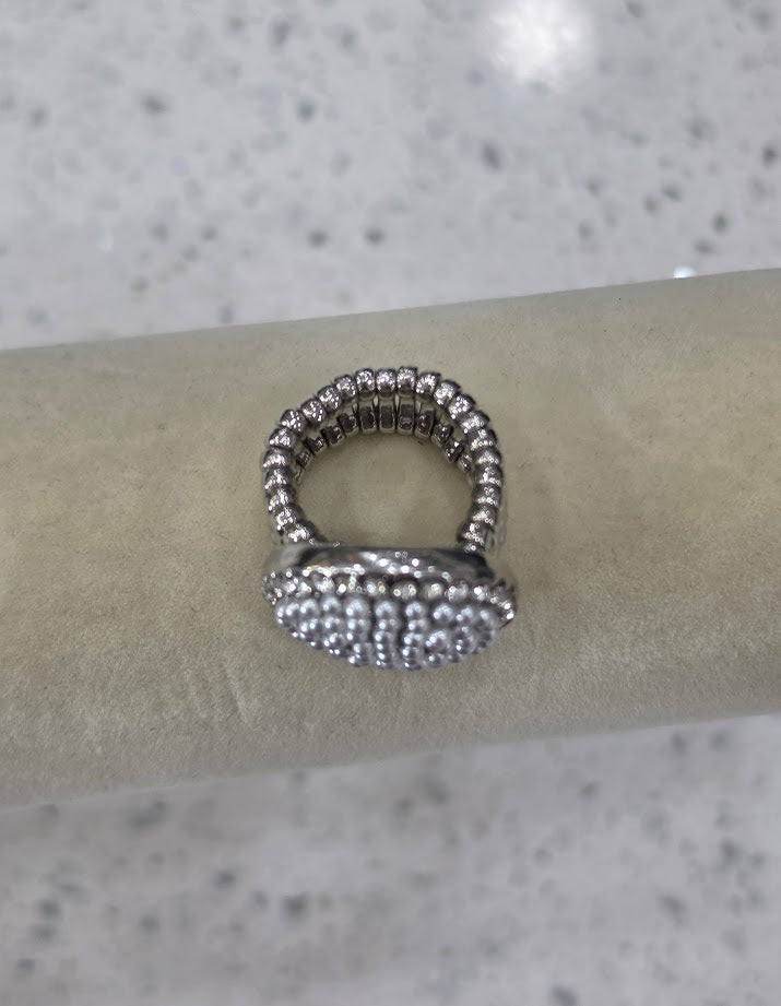 Pearls & Posh Ring