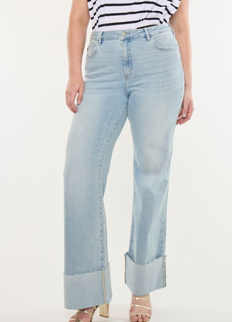 KanCan Cuffed & Confident Jeans