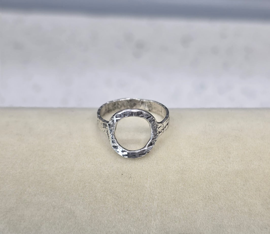 Full Circle Ring