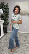 HIDDEN Short & Flirty Flares
