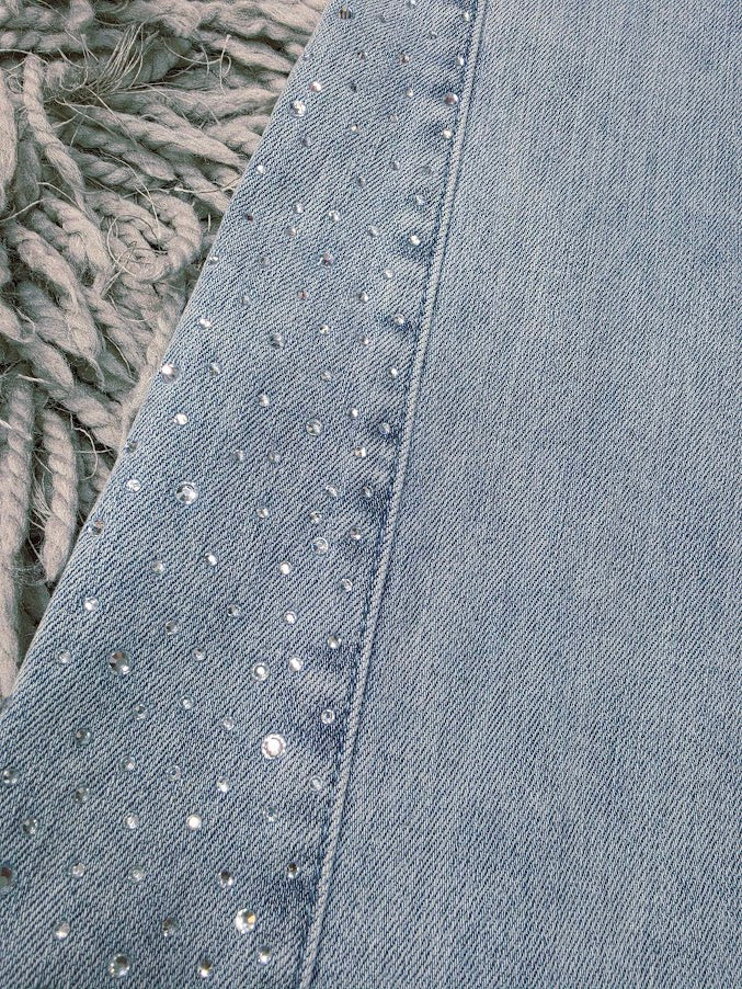 CURVY Judy Blue Side of Sparkle Jeans