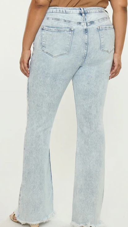 KanCan Glacier Wash Jeans