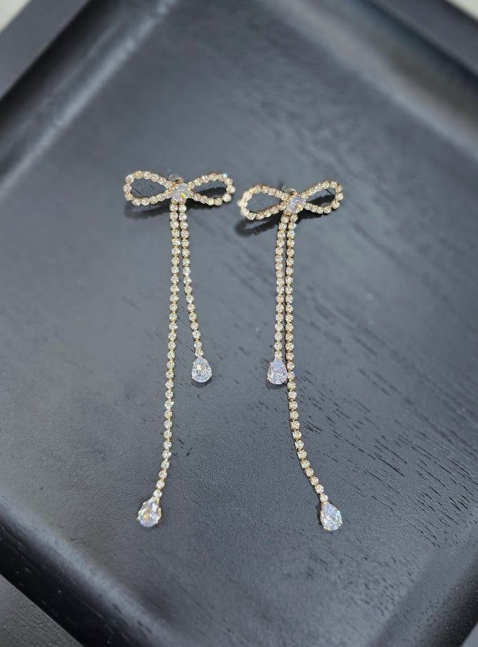 Tied with a Kiss Earrings
